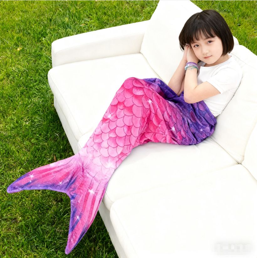 Mermaid Tail Blanket, Star Gradient Flannel Fleece, Soft and Warm, Essential for Lounging and Photo Taking at Home.(Pink Purple)