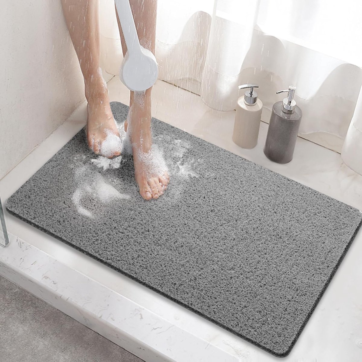 Non-slip shower mat - Non-slip bath mat - with drain - Non-slip water-permeable mat - Soft PVC loofah bath mat - Quick-drying - Grey - 40 × 60 cm
