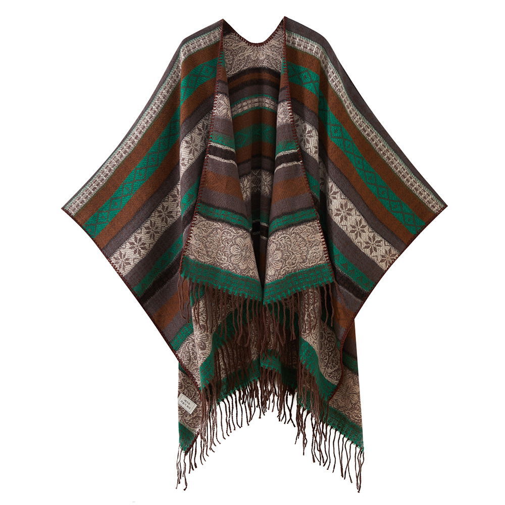 Green Elegant Jacquard Knit Shawl Wrap - Versatile Oversized Scarf (150cm x 130cm)