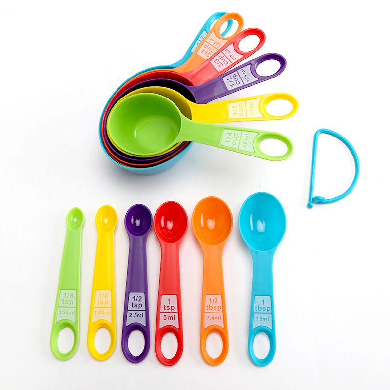 12 Piece Measuring Cups and Spoons Set Dishwasher Safe — image 3