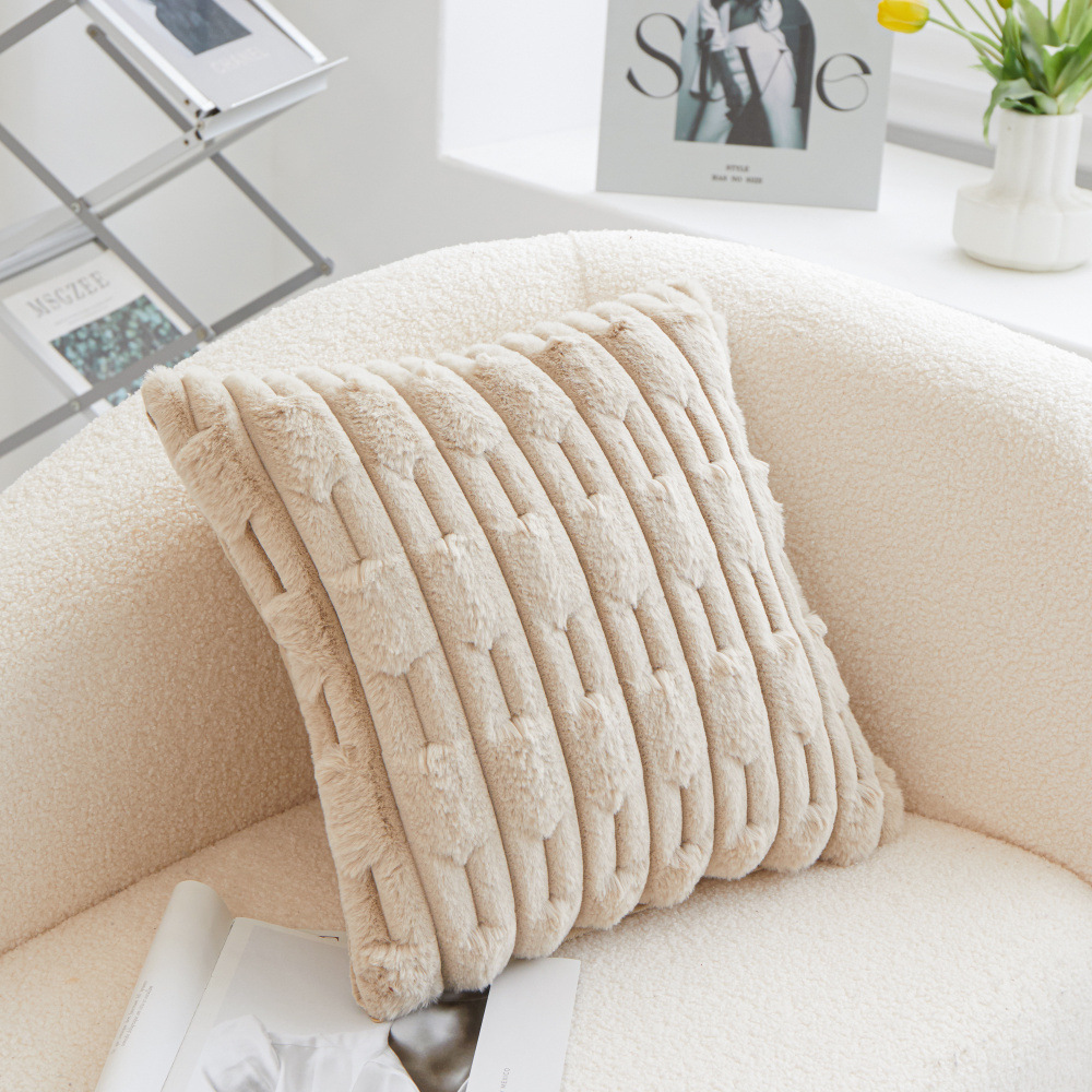 A pair of Khaki Plush Faux Rabbit Fur Throw Pillow Cover - Textured Wheat Ear Design (45 × 45cm) — image 3