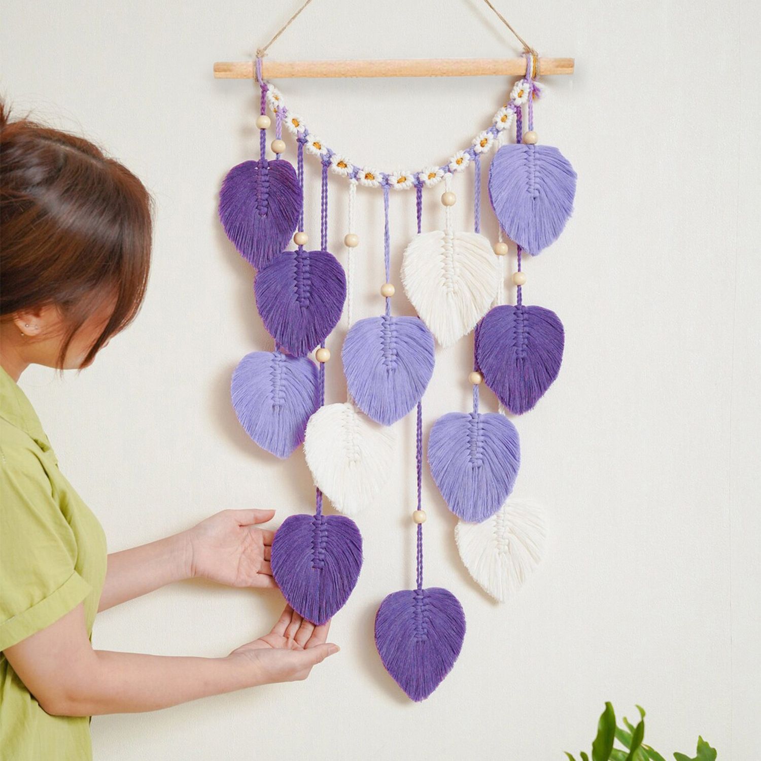 Wall Hanging Leaves Chic Woven Leaf Tassels Decoration Cotton Ornaments Tapestry Room Decor Modern Bohemian Handmade Feather Wall Art Decorations for Apartment — image 2