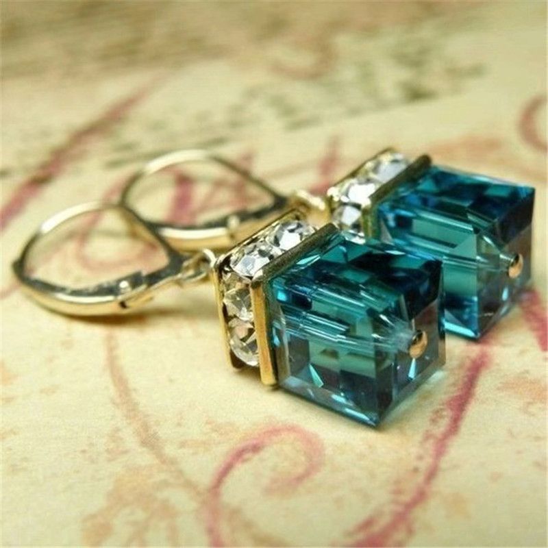 2pcs Jewel earrings made of green alloy and artificial gemstones, French thread pendant earrings, jewelry gift for mother — image 5