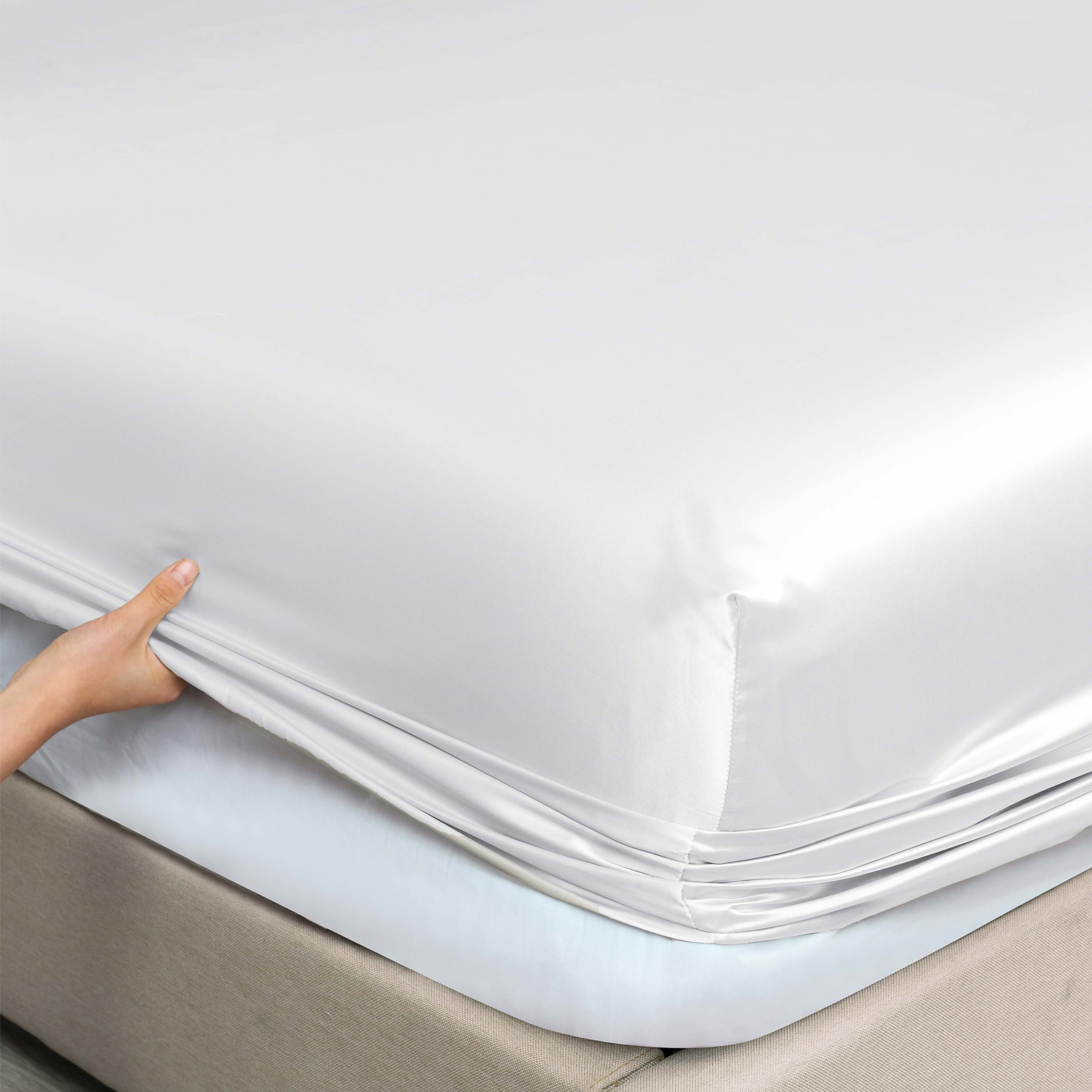 Royal Comfort Satin Sheet Set 3 Piece Fitted Sheet Pillowcase Soft - King - White — image 6