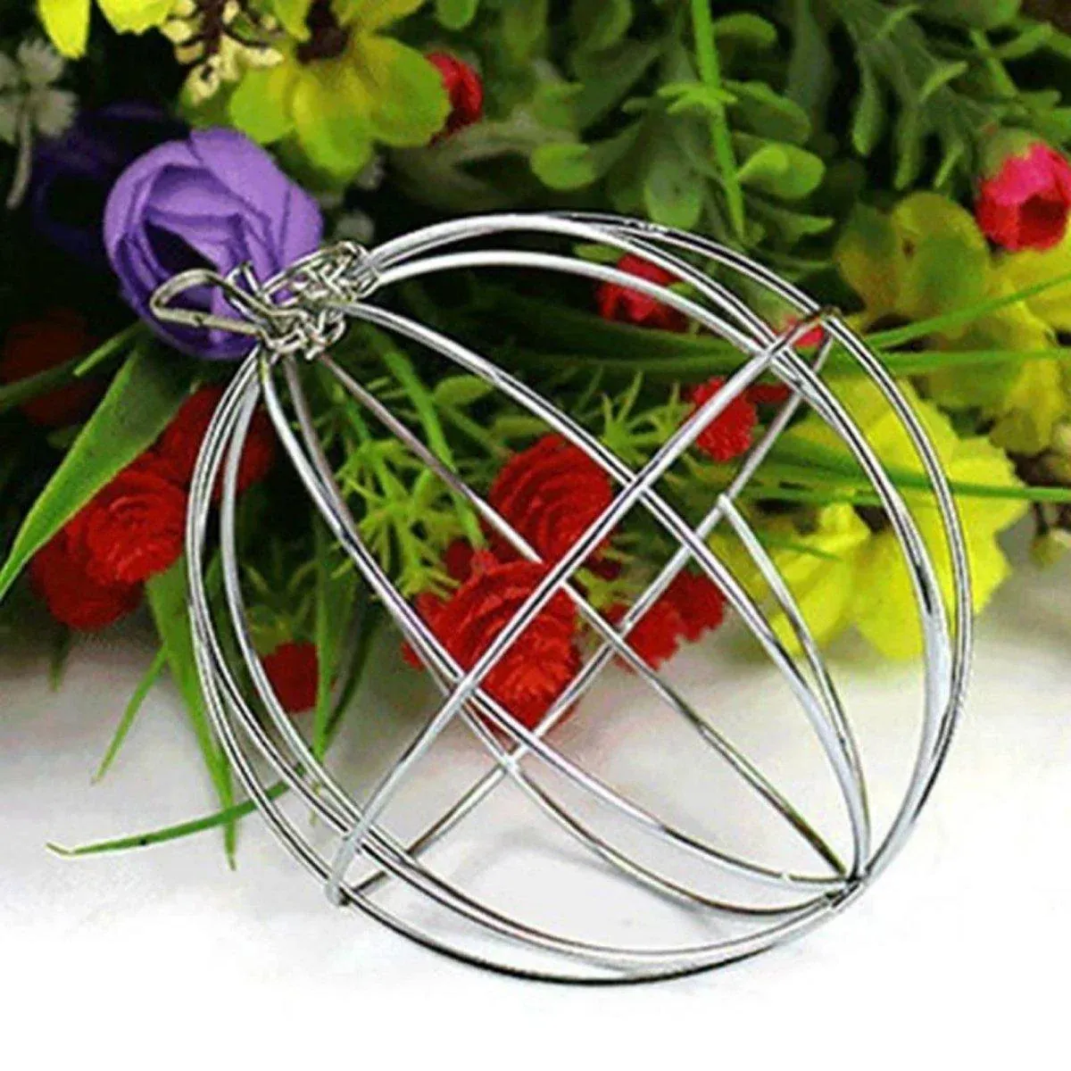 Rabbit Grass Balls Hangable Feeding Rack for Small Animals Chew Toys and Snacks — image 4