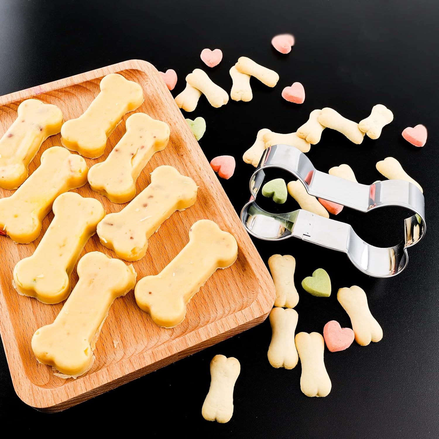 Dog treats Cutters Set 6 Pieces Dog Cookie Cutter sets Different Sizes Mini Small Medium Big Cut Out for Homemade Treats and Baking — image 4