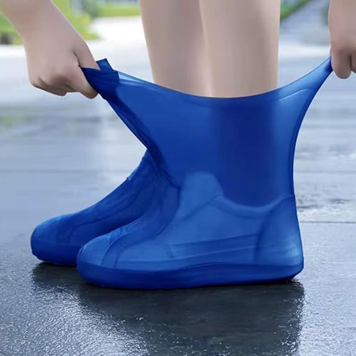 Overshoes - 1 Pair - Waterproof Silicone Overshoes - Reusable, Non-slip, Suitable for Outdoor Activities (Blue - Size L) — image 3