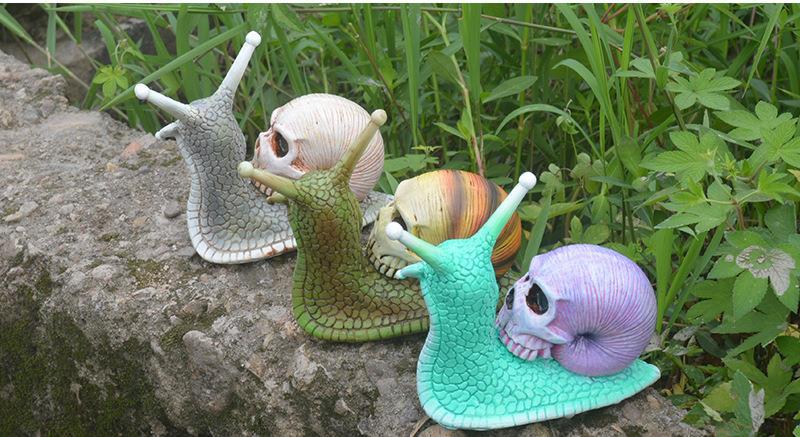 1-Pack Skeleton Snail Skull Sculpture Gothic Garden Home Decor, ZQKLA — image 5