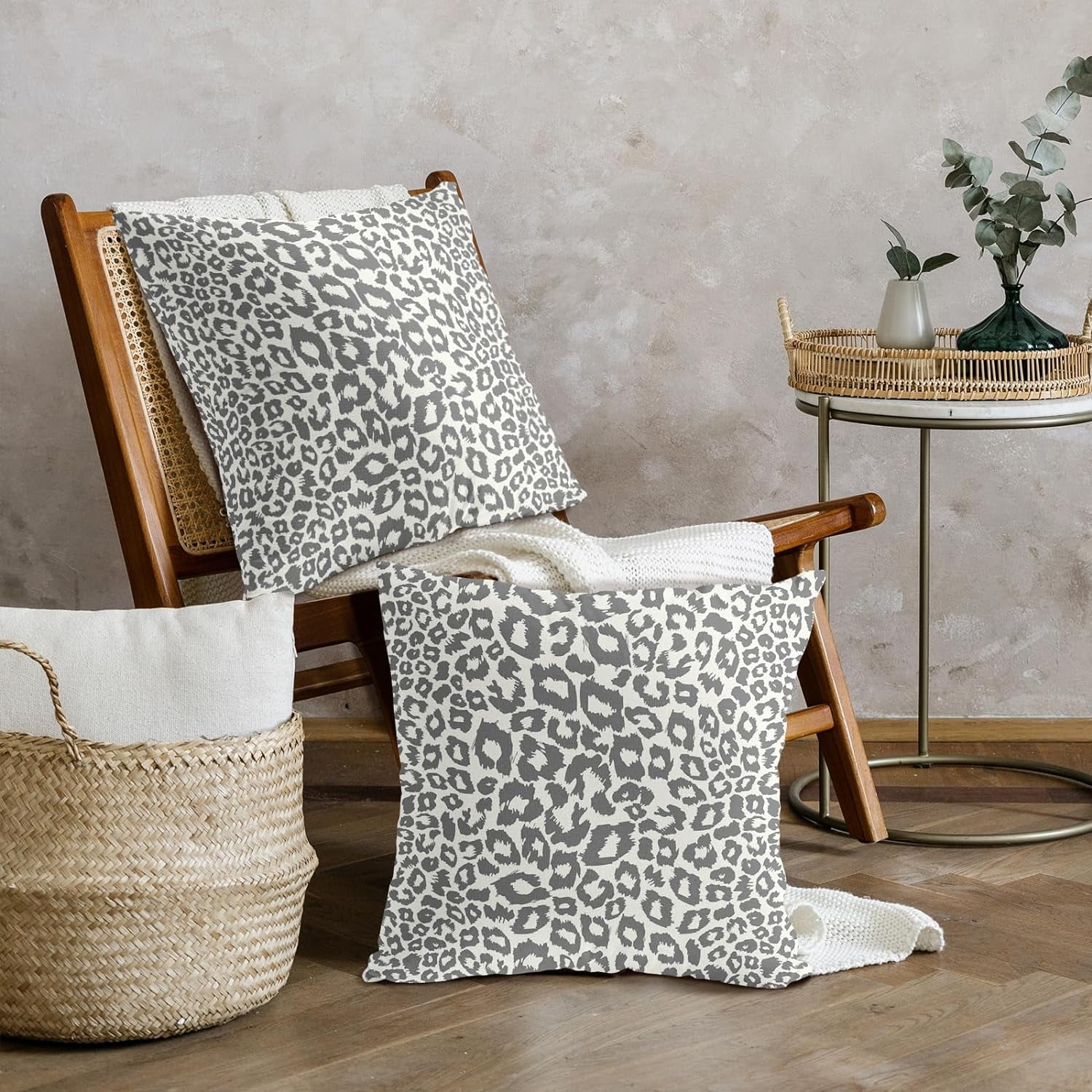 Lime Green White Leopard Print Pillow Covers 18x18 Inch Set of 2 Cheetah Animal Spots Decorative Throw Pillows For Couch Farmhouse Chinoiserie Pillow Cases — image 4