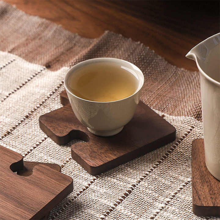 Light Yellow Natural Black Walnut Wooden Coasters, Heat-Resistant Tea Cup Pads, Puzzle-Shaped Drink Mats, Eco-Friendly Tea Accessories Set โ image 4