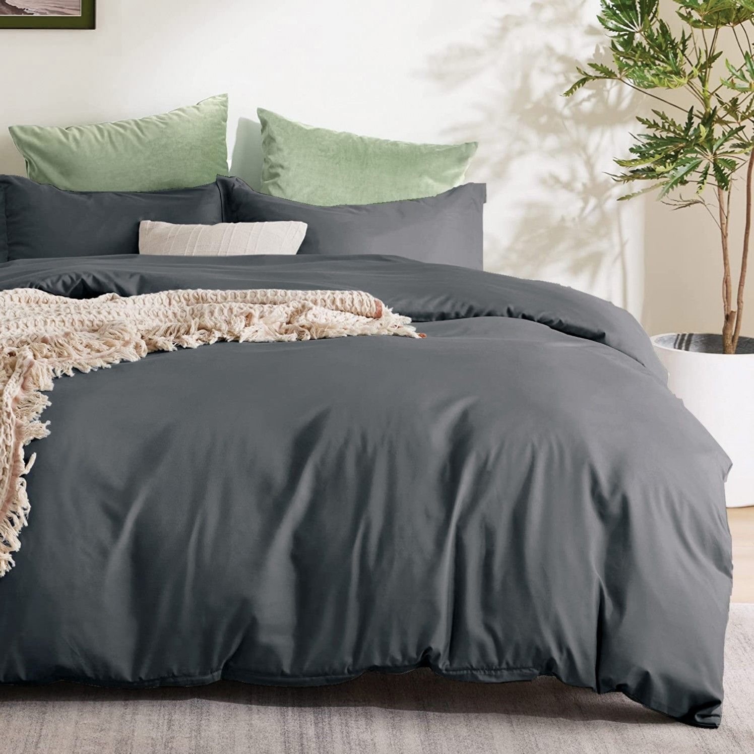 3 Piece Hotel Soft Microfiber Quilt Cover Set-2000TC Duvet/Donna Cover Set & Pillowcases -1 Quilt Cover Zipper Closure & 1 x Pillowcases-Breathable Bedding — image 4