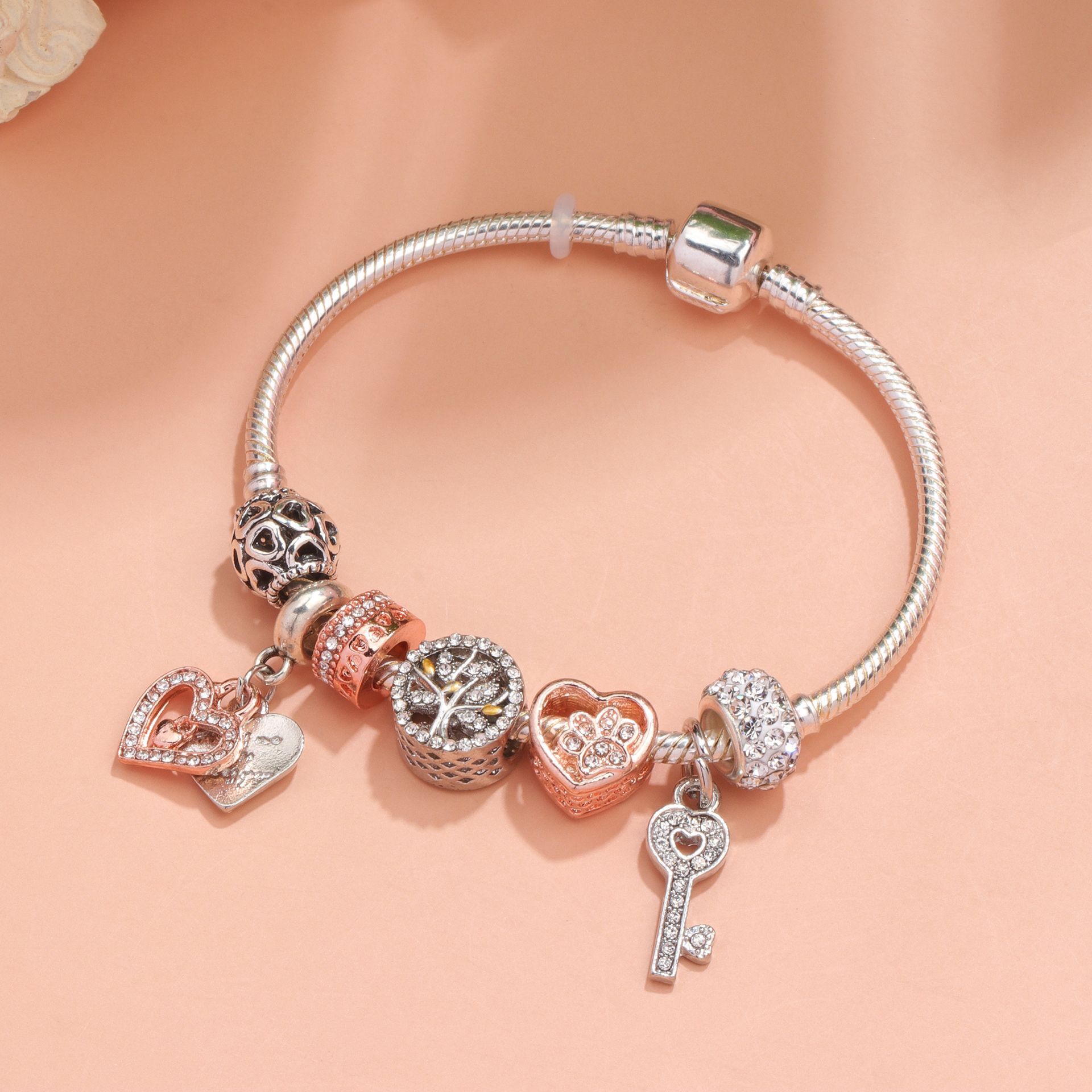 Crystal-studded Hollow Heart Key Tree of Life Bracelet(silver,20cm) โ image 4