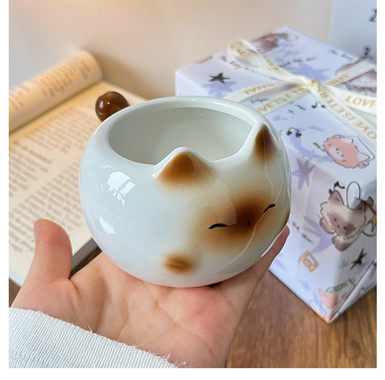 Black Adorable Ceramic Cat Mug - Cute Creative Coffee Cup with Tail Handle (210ml) — image 5