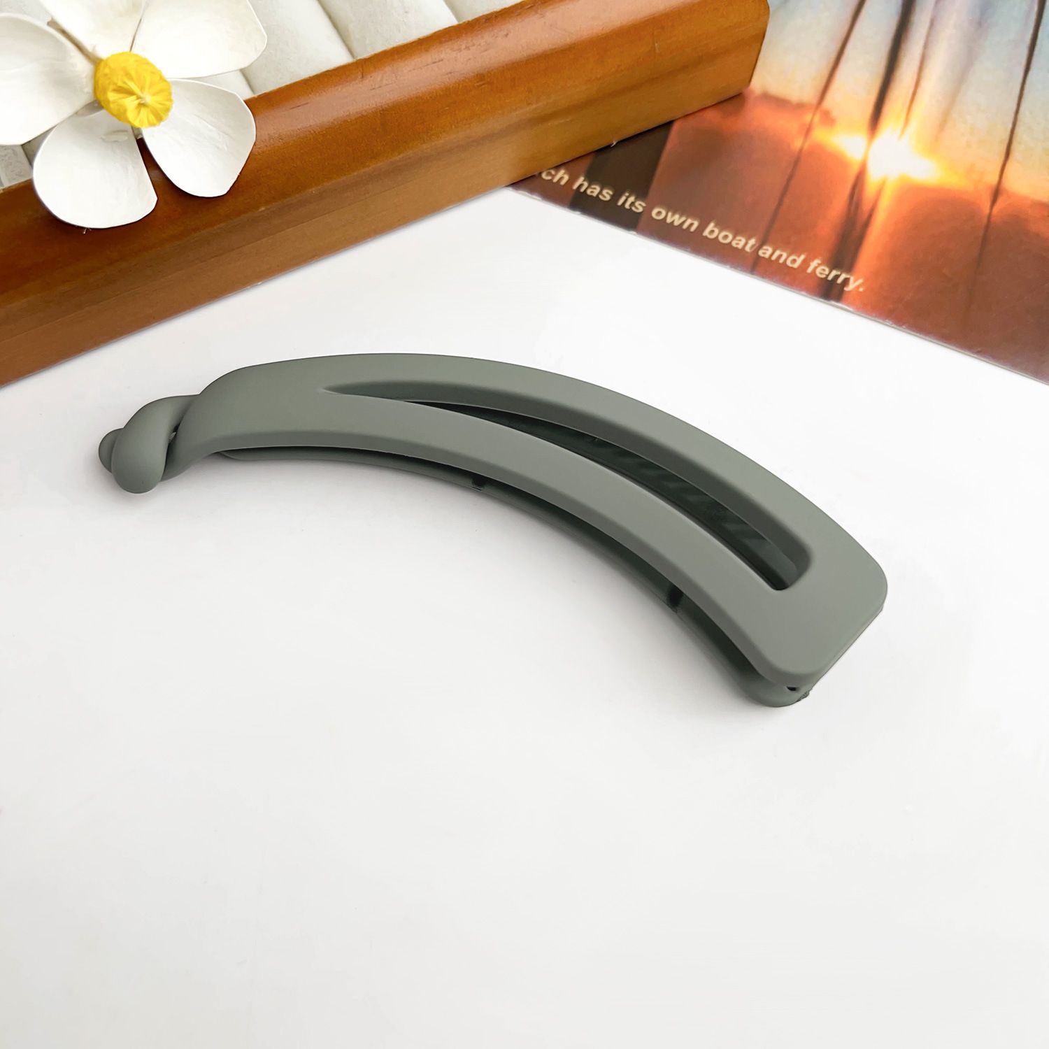 3 pcs Women Girl Vintage Matte Banana Clip, Curly Long Straight Short Hair Claw Simple Vertical Clip Ponytail Holder โ image 5