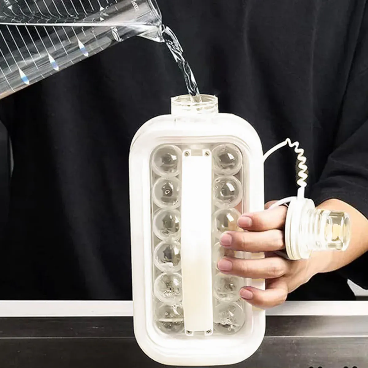 Portable Ice Hockey Pot Ice Cube Tray Water Bottle Clear Household Ice Maker โ image 4
