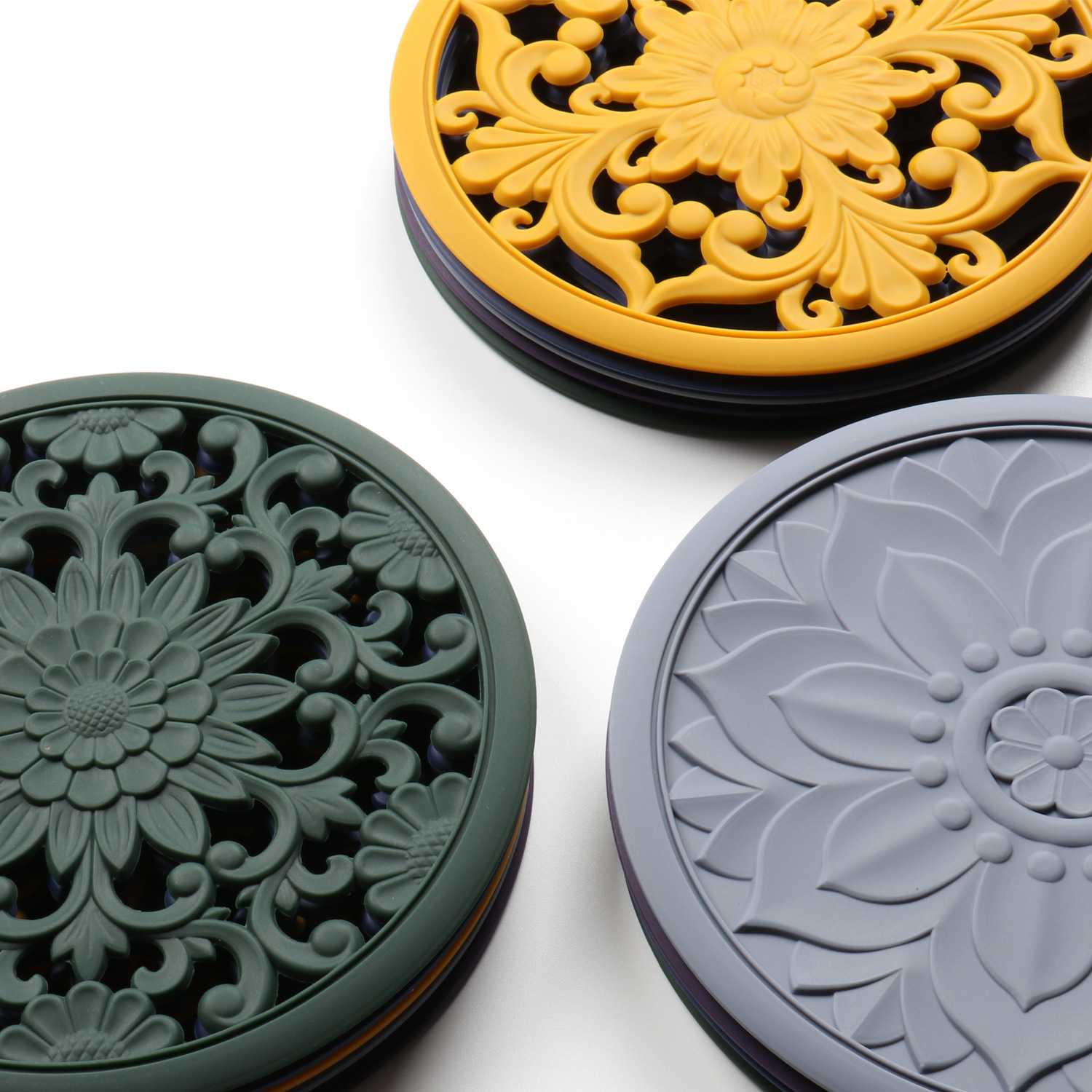 Elegant Floral Silicone Trivet Mat Set (3-Pack, Dark Purple) - Heat Resistant, Non-Slip Kitchen Hot Pads & Pot Holders — image 2