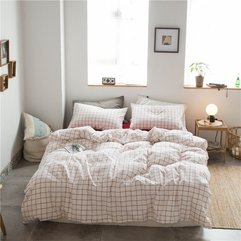 Cotton 4 Piece Set Modern Minimalist White Bed hat kit_1.8m bed-increase quilt cover 220 × 240cm four-piece set