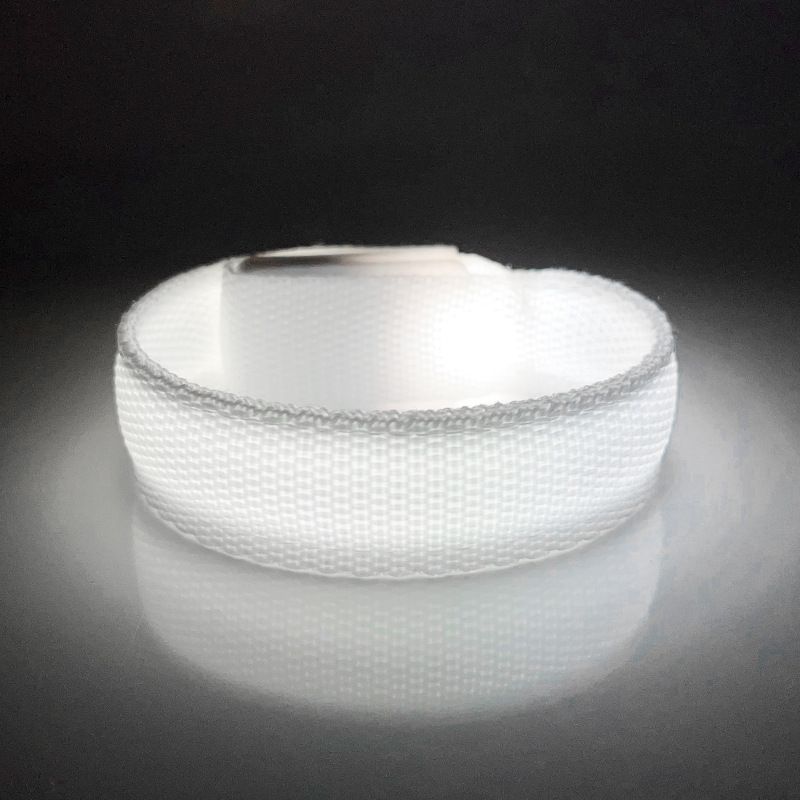 Fashion&cool LED Slap Band,Glow in The Dark Adjustable Bracelets for Men&Women,Night Safety Lights for Running(5pcs)