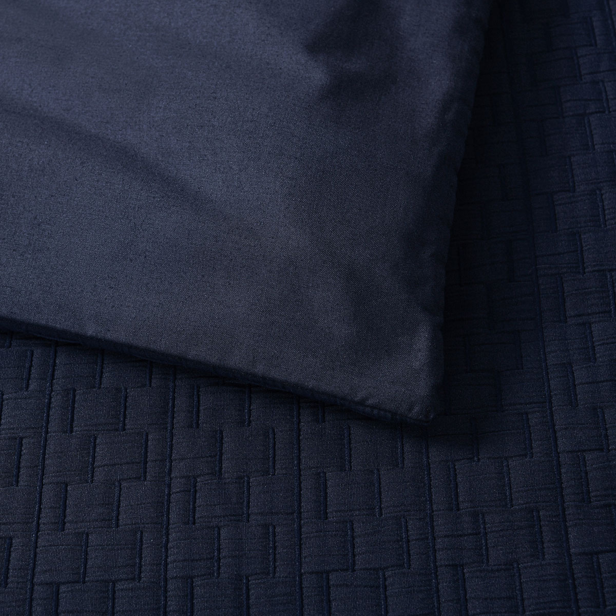 Bianca Burleigh Ink Jacquard Quilt Cover Set Queen — image 5
