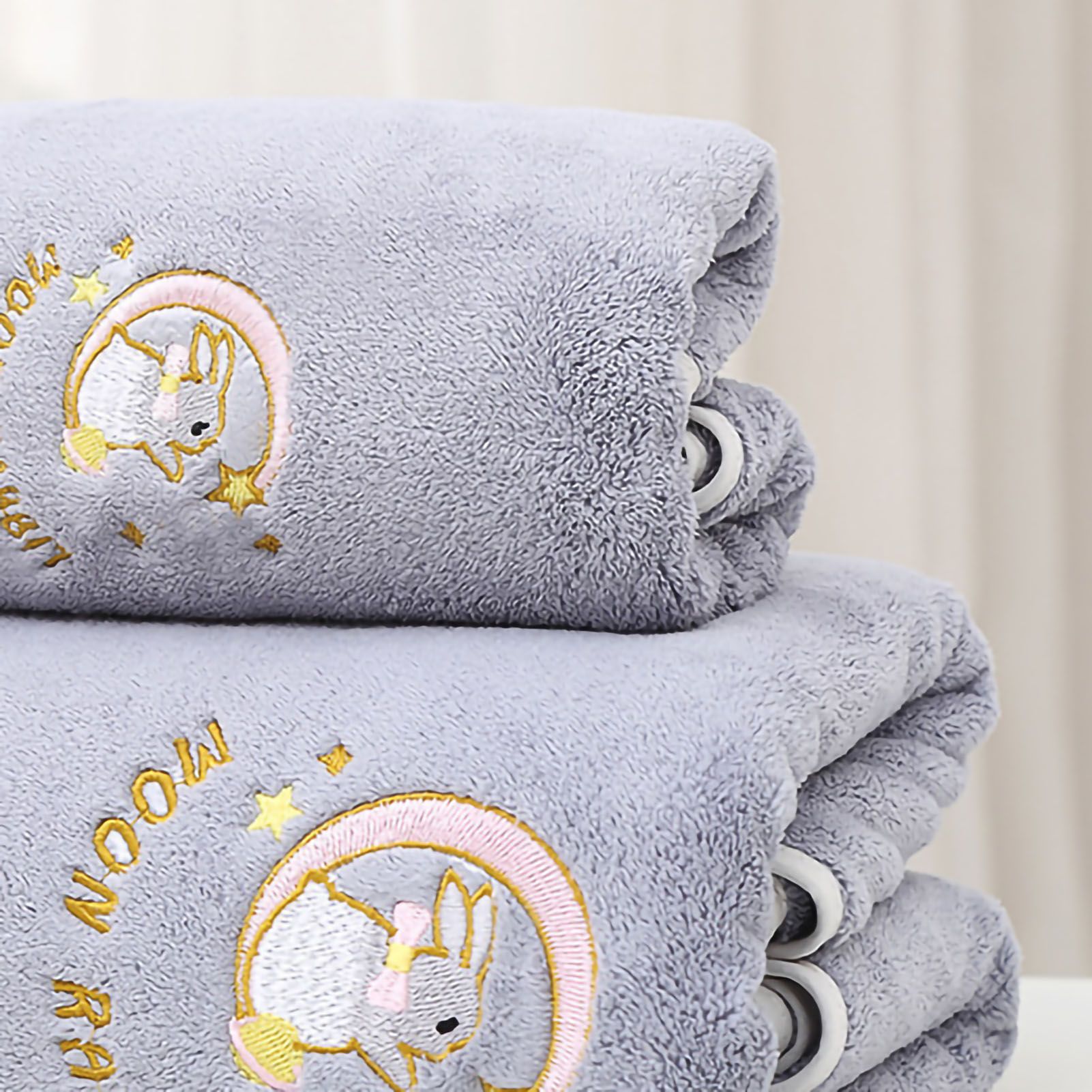Bath Towel Coral Fleece Water Absorption Soft Thicken Shower Towel for Home Beach Grey 70x140 โ image 4