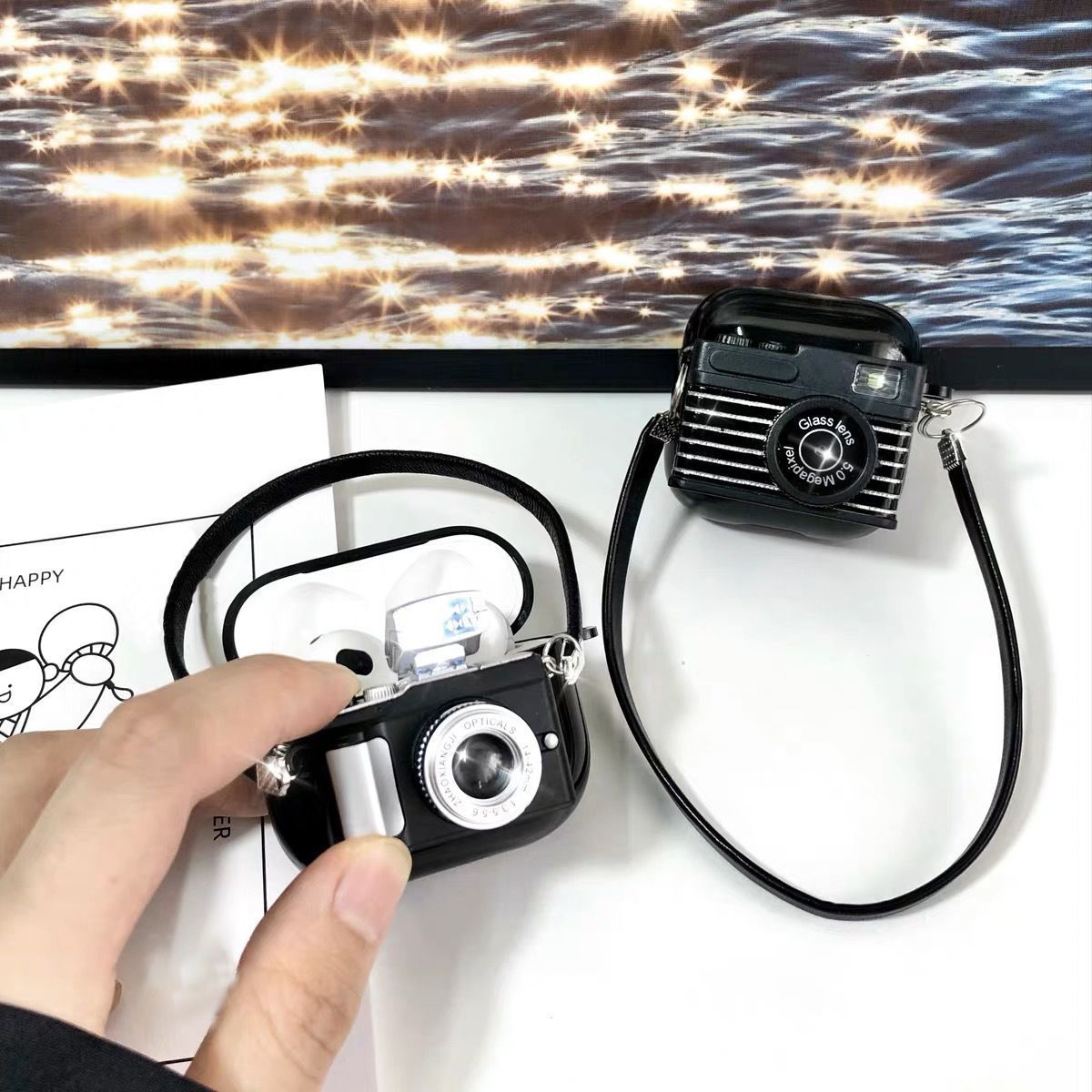 striped light-emitting and sound-making camera AirPods 1/2 — image 2