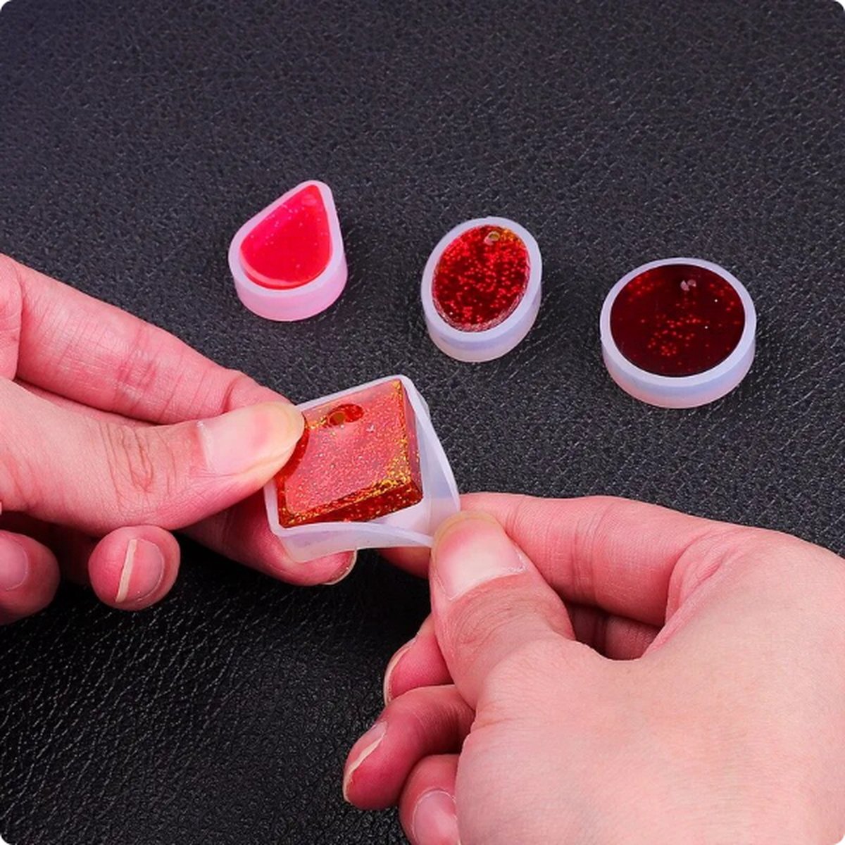 Epoxy molds for pendants - Silicone jewelry mold - Set of 5 — image 3