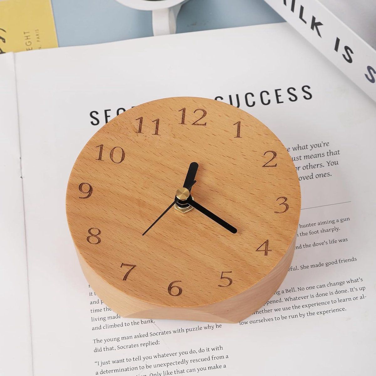 4.7-Inch Round Wooden Analog Desk Clock, Silent Non-Ticking Battery-Operated Table Clock — image 2