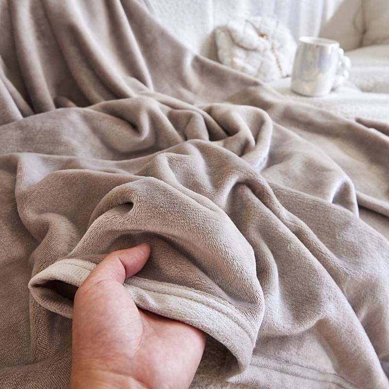 Mianyu Coral Velvet Blanket Solid Color 100X120CM Grey 200x 230cm + cardboard ribbon โ image 4