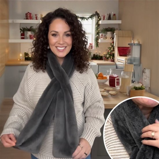 Scarf with Concealed Zipper Pocket - Secure Storage Pocket for Keys & Cards - Downy Soft & Warm - Gray โ image 4