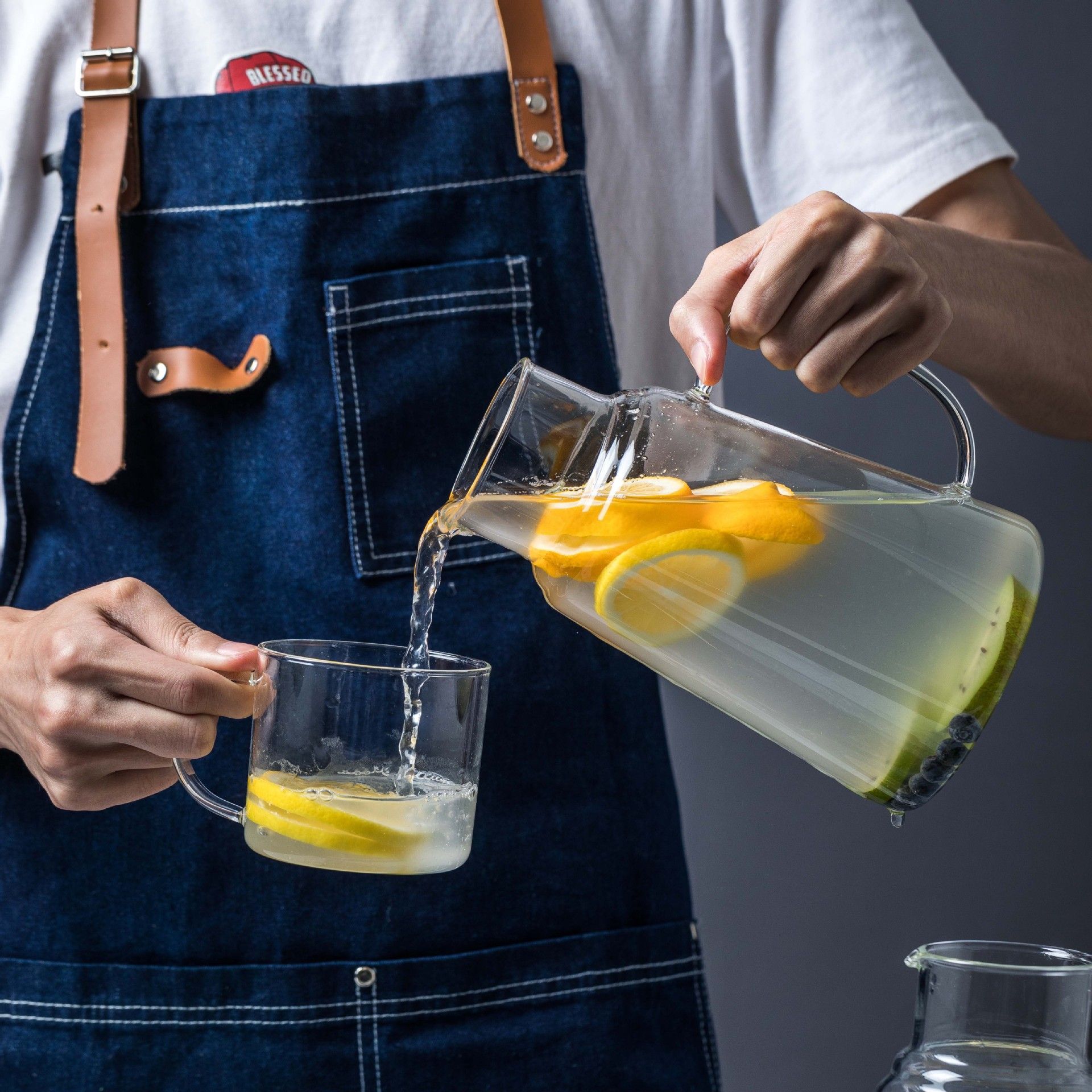 Glass Pitcher with Lid – Multifunctional Bedside Water Carafe and Glass Set - Premium 1.3L Glass Water Carafe with Handle — image 2