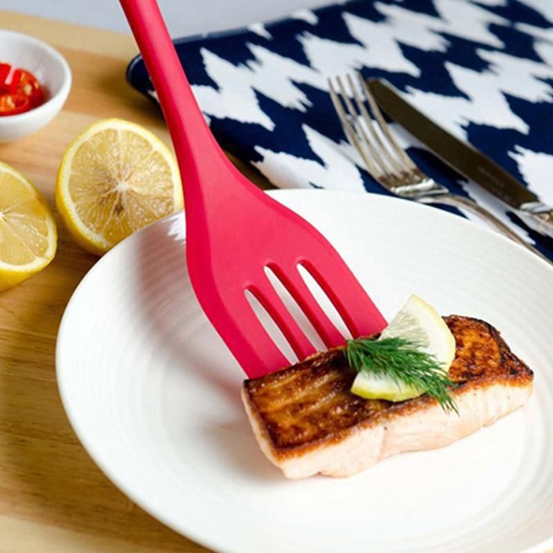 10pcs Silicone Kitchen Utensils Non-stick Cookware Spatula Spoon Cookware Set - Red — image 4