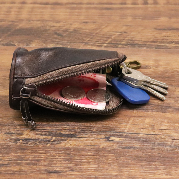 Red Vintage Top-Grain Cowhide Key Pouch - Men's Large Capacity Waist-Mounted Retro Key Holder (11x6x6 cm) — image 3