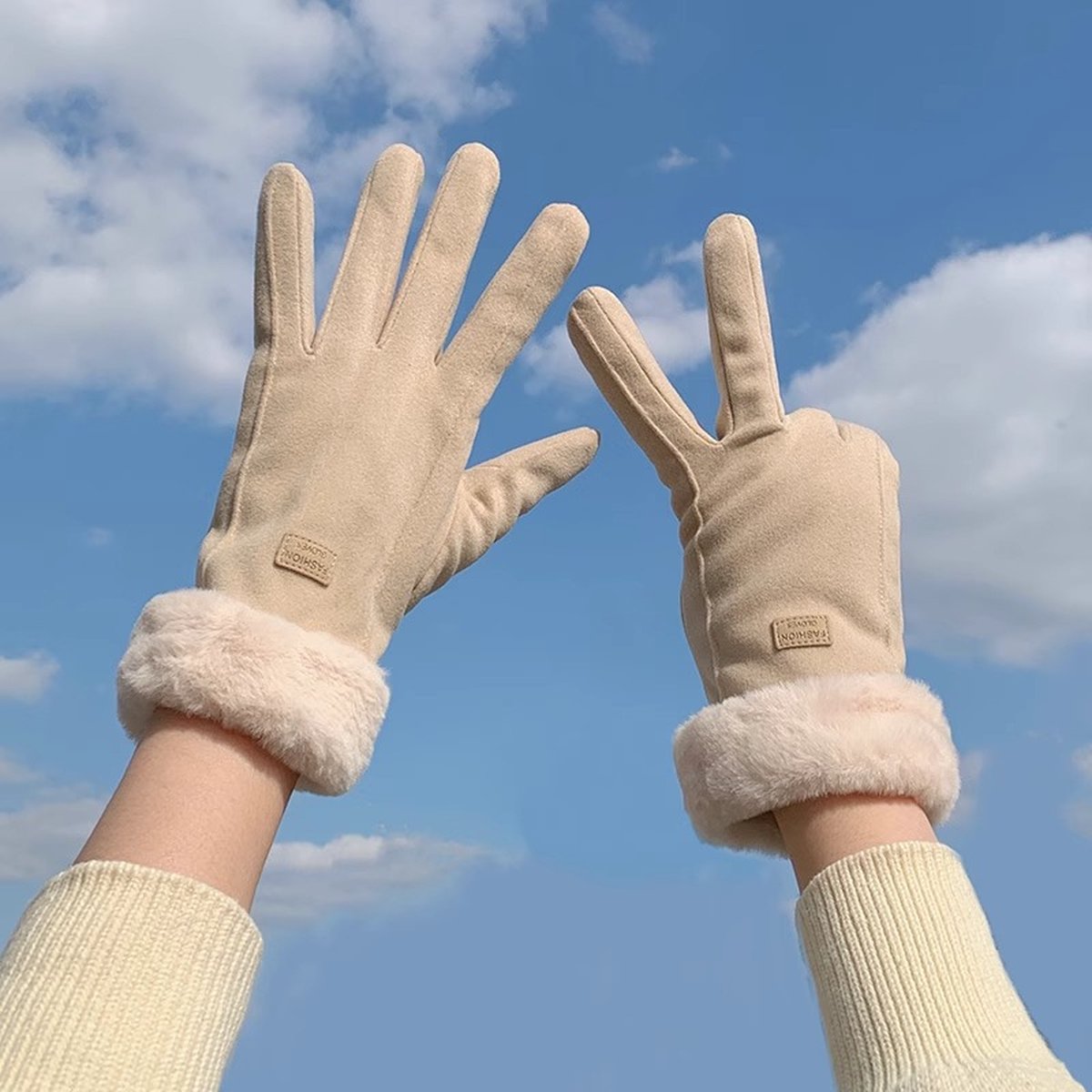 Winter Gloves - Touchscreen Winter Gloves - Warm - Women's - Windproof - Winter Gloves - One Size - For Cycling, Motorcycle, Scooter, Sports and Walking — image 5