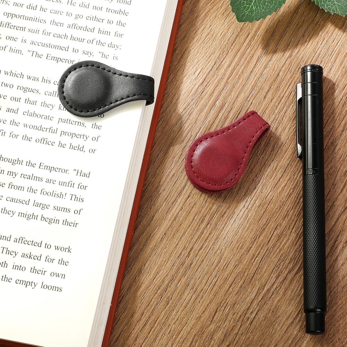 Bookmarks - 2 Pieces - Bookmark - Book Accessories - Page Holder - Magnetic Bookmark - For Both Boys And Girls - For Books/Stationery - Children - Leather — image 3
