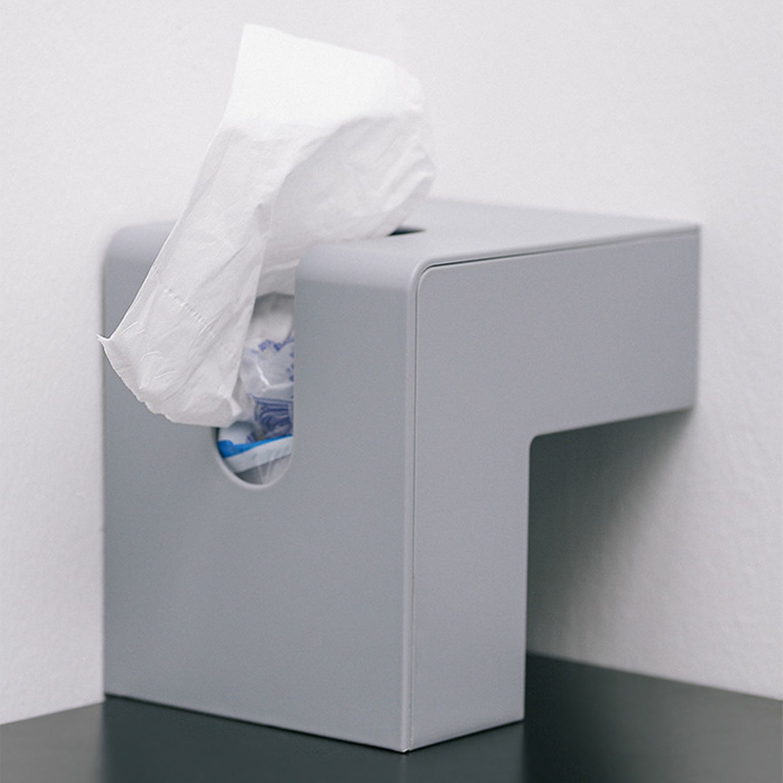 Nordic Style Plastic Tissue Box Holder Personality Simplicity Tissue Storage Box for Restaurant Living Room Desktop Gray — image 4