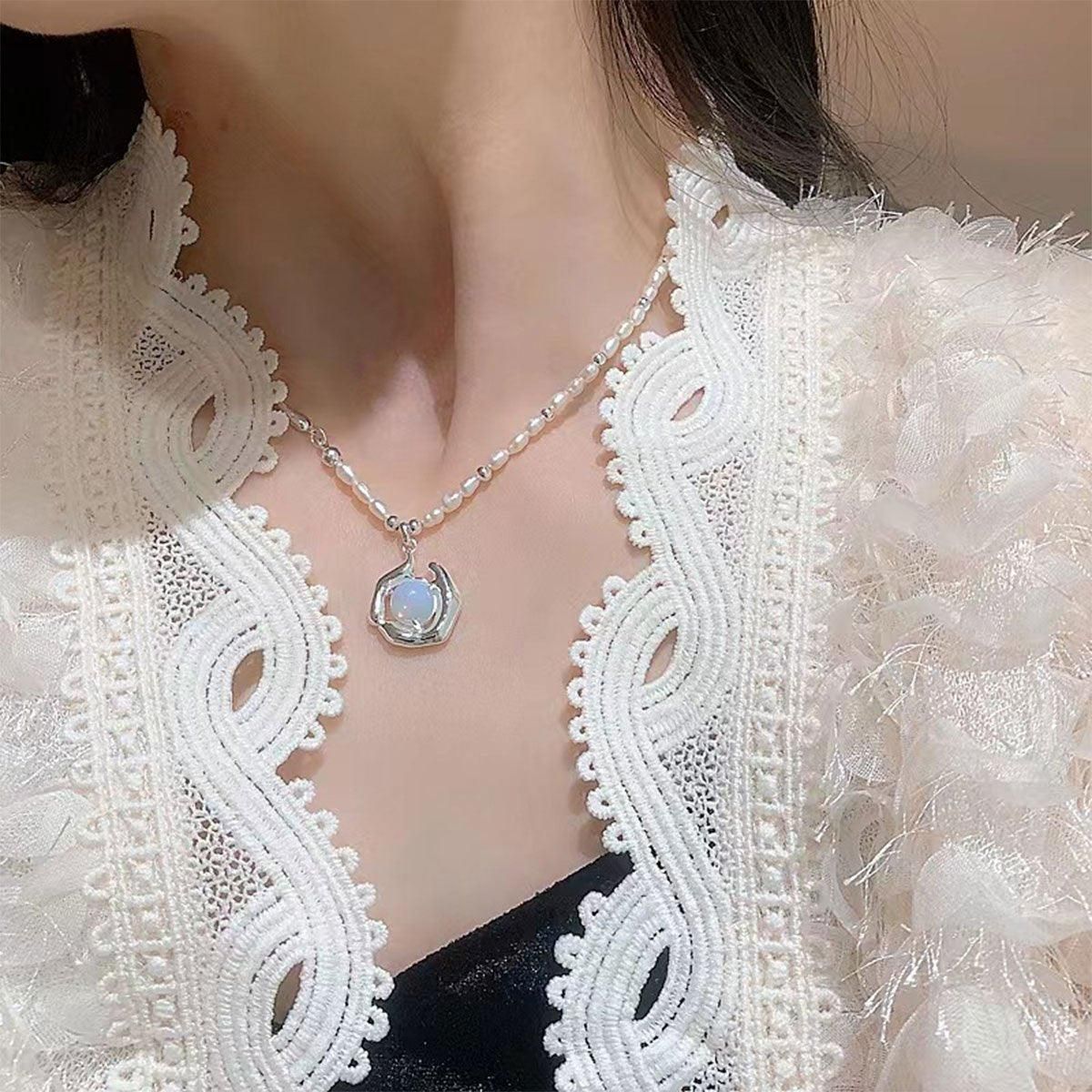 Vintage Moonstone and Pearl Necklace with Chain Fashion Jewelry Women and Girls - Silver — image 5