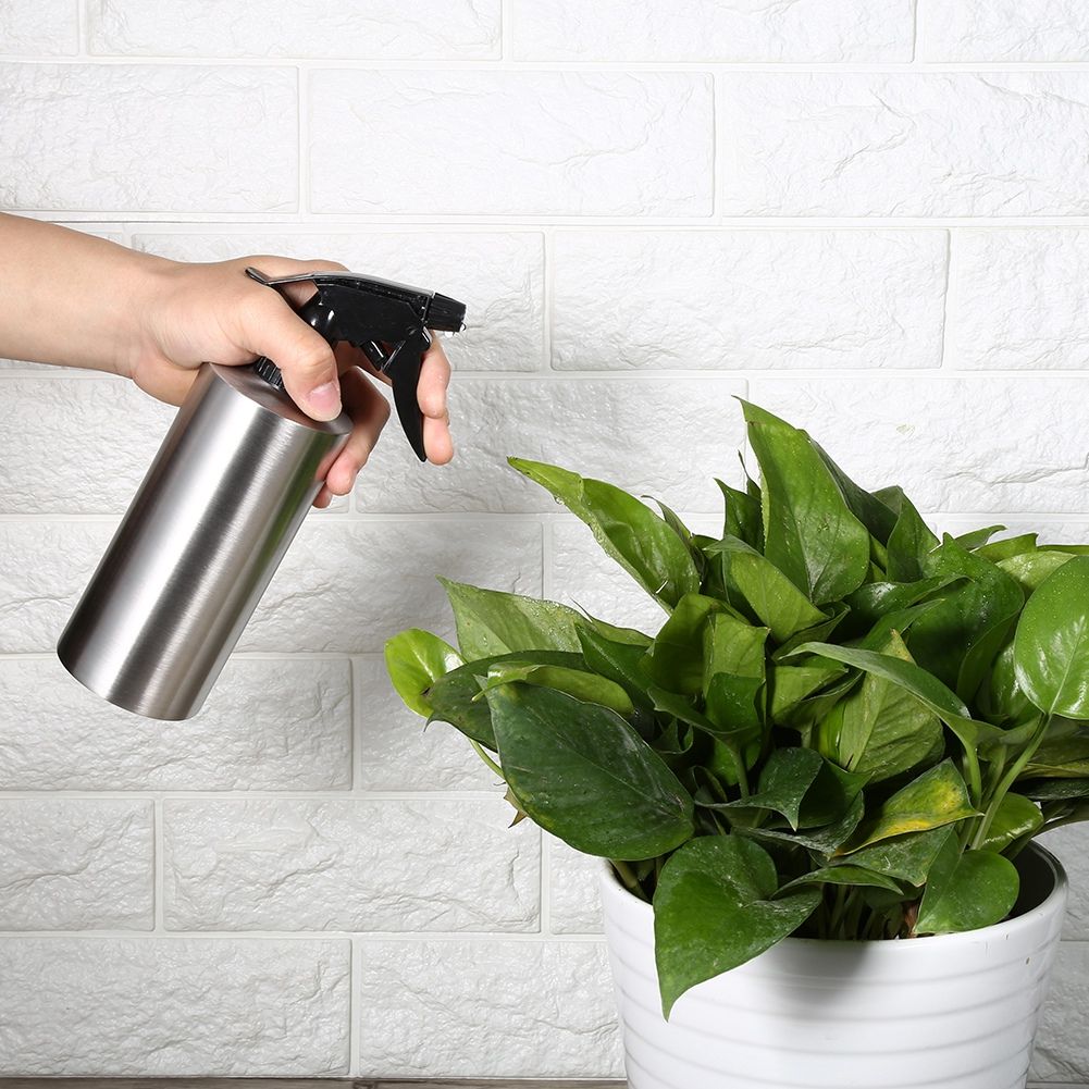 304 Stainless Steel Multi functional Pump Pressure Watering Pot Private Flower Water Cans 550ml — image 3
