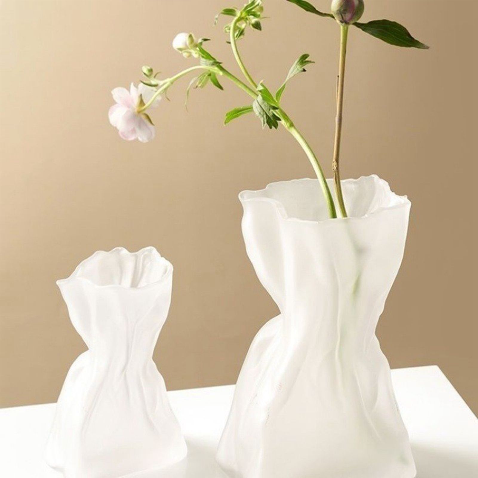 Pleated Glass Vase Light Luxury Hydroponic Vase Living Room Dining Table Dried Flower Vase Flower Arrangement Ornaments — image 6