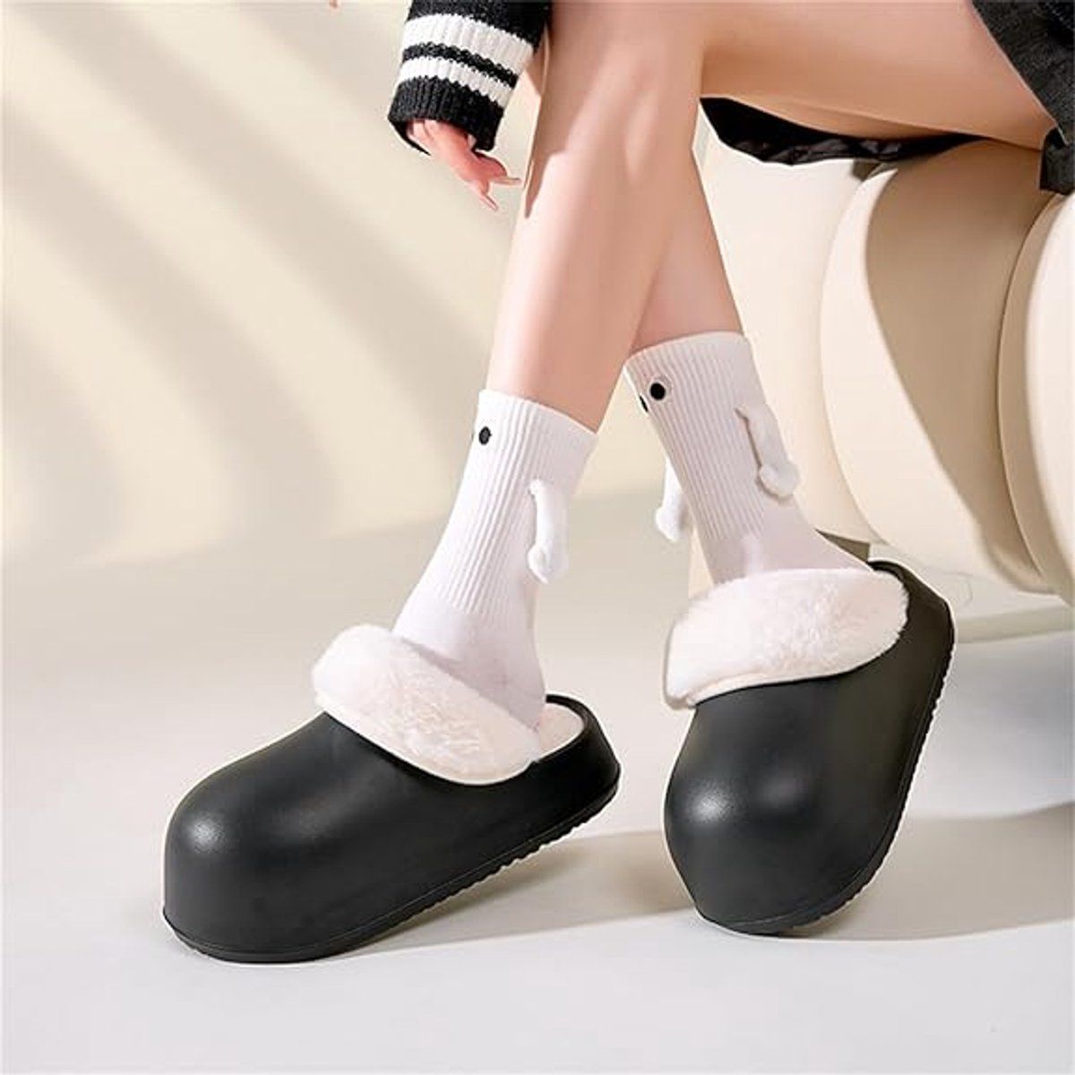 Womens Winter Slippers Waterproof Removable Lining Black, Size 38-39, 24 cm