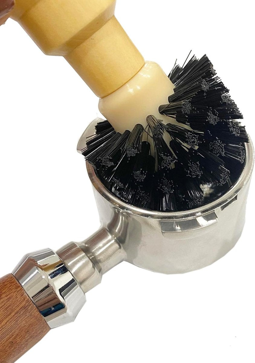 Coffee Brush - Cleaning Brush - Wood - PP - Filter Basket Portafilter Cleaning Brush - Barista Accessories - Suitable for coffee filters with a diameter of 58 mm - 6 * 10.2 cm - Light Brown