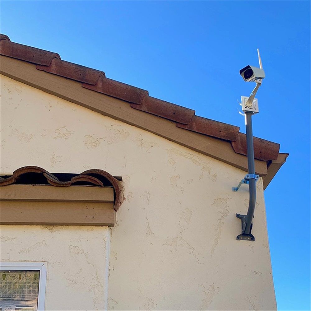 2 pack 4” Heavy-Duty Wall Mount Pair for TV Antenna Mast with Brackets & Lag Bolts, Wall Mount Antenna Mast Clamp V Jaw Bracket Accessories Kit [ Without The Pole ] for TV Ham Outside Home