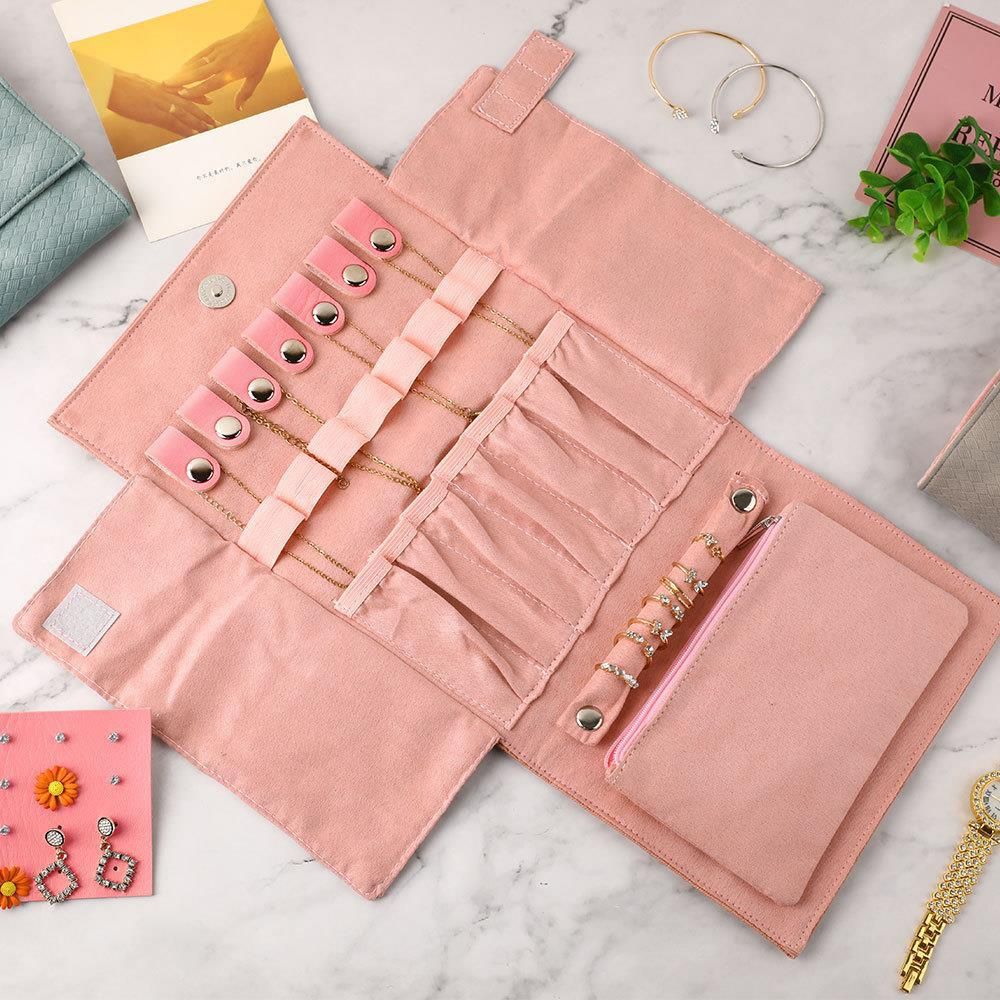 Roll Travel Jewel Bag case for Multiple Necklaces, Rings, Bracelets, Supple Leather & Suede, 1pcs Large Capacity Without Crease, Lightweight, Portable & Practical (pink)