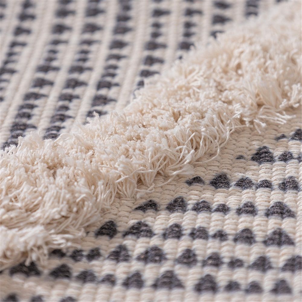 Handmade tassel floor mat, living room, bedroom, carpet, fabric, home, entrance, bathroom, bedside carpet（black）