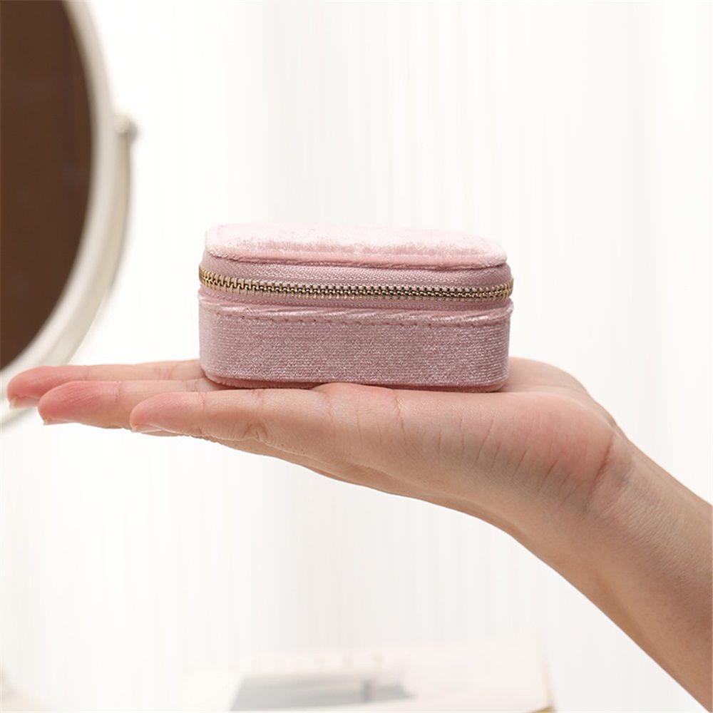 Mini Jewelry Travel Case, Velvet Small Travel Jewelry Box, Portable Jewelry Travel Organizer Box for Rings Earrings Necklaces （Pink）