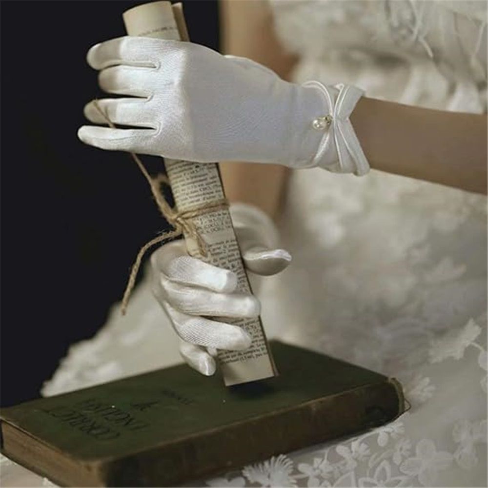 Elegant satin gloves for weddings and brides - Short wrist satin gloves for opera and dinner parties, shopping guide counter accessories display gloves（white）