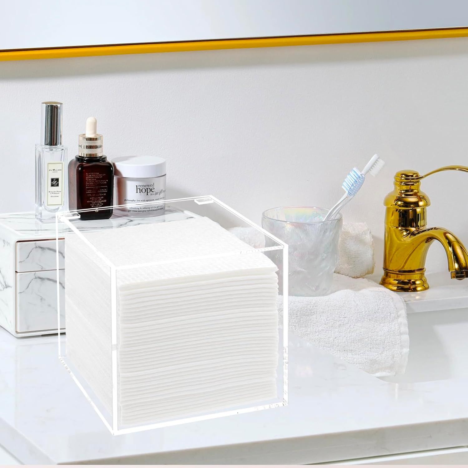 Disposable Face Towel Holder Storage Box , Clear Acrylic Box Container , Makeup Organizer With Flip Lid