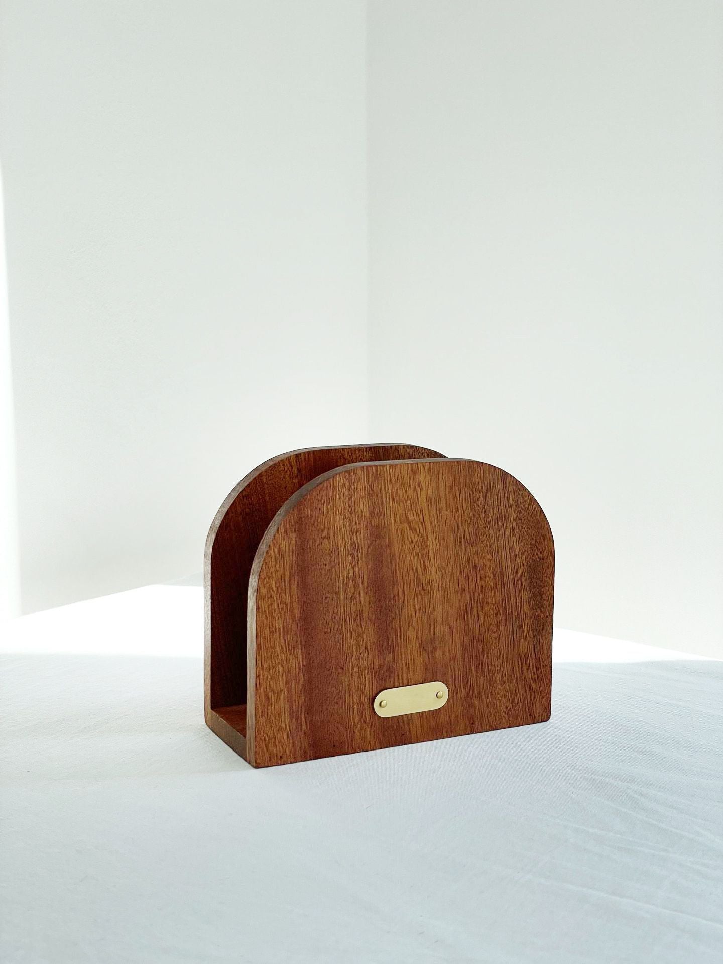 2pcs Napkin Holder for Table, Napkin Holders for Kitchen, Napkin Holder for Kitchen Dining Room Table Decor, Upright Wood Napkin Dispenser for Indoor & Outdoor Use Sandalwood (single-sided)