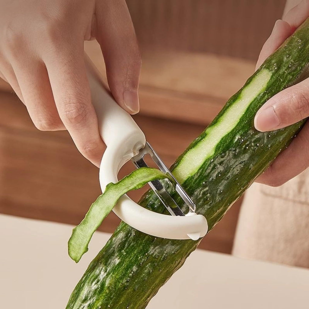 Swivel Vegetable Peeler – Kitchen Peeling Tool for Potatoes, Carrots, Apples & Cucumbers, Multi-Functional Fruit and Vegetable Peeler, 5.51"x2.76"x0.39" (Mix 2)