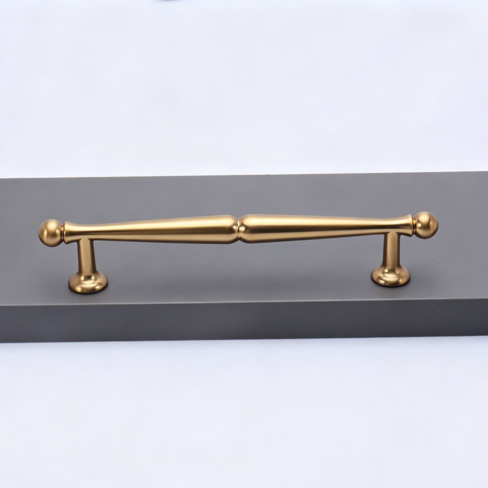 128mm Hole Spacing Waisted Ball Bar Cabinet Pull 2pcs