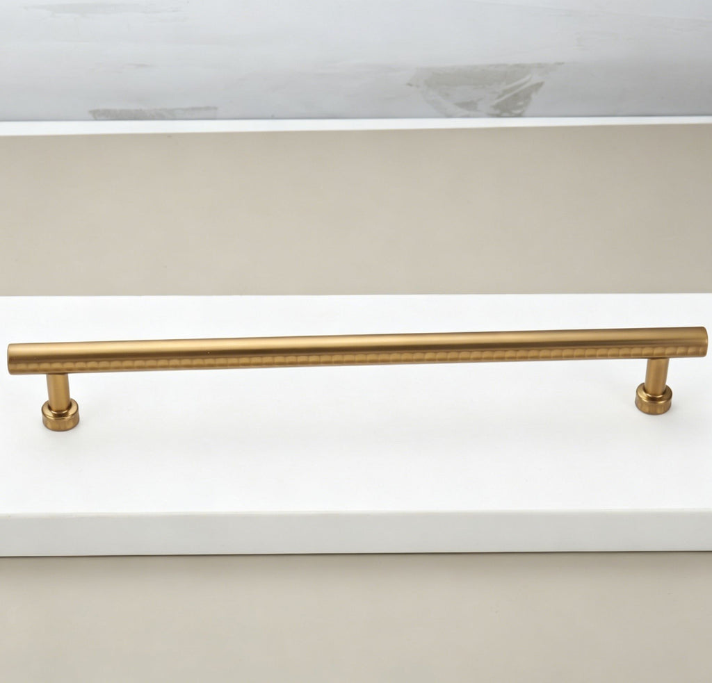 192mm Hole Spacing Hammered Tube Cabinet Pull 2pcs